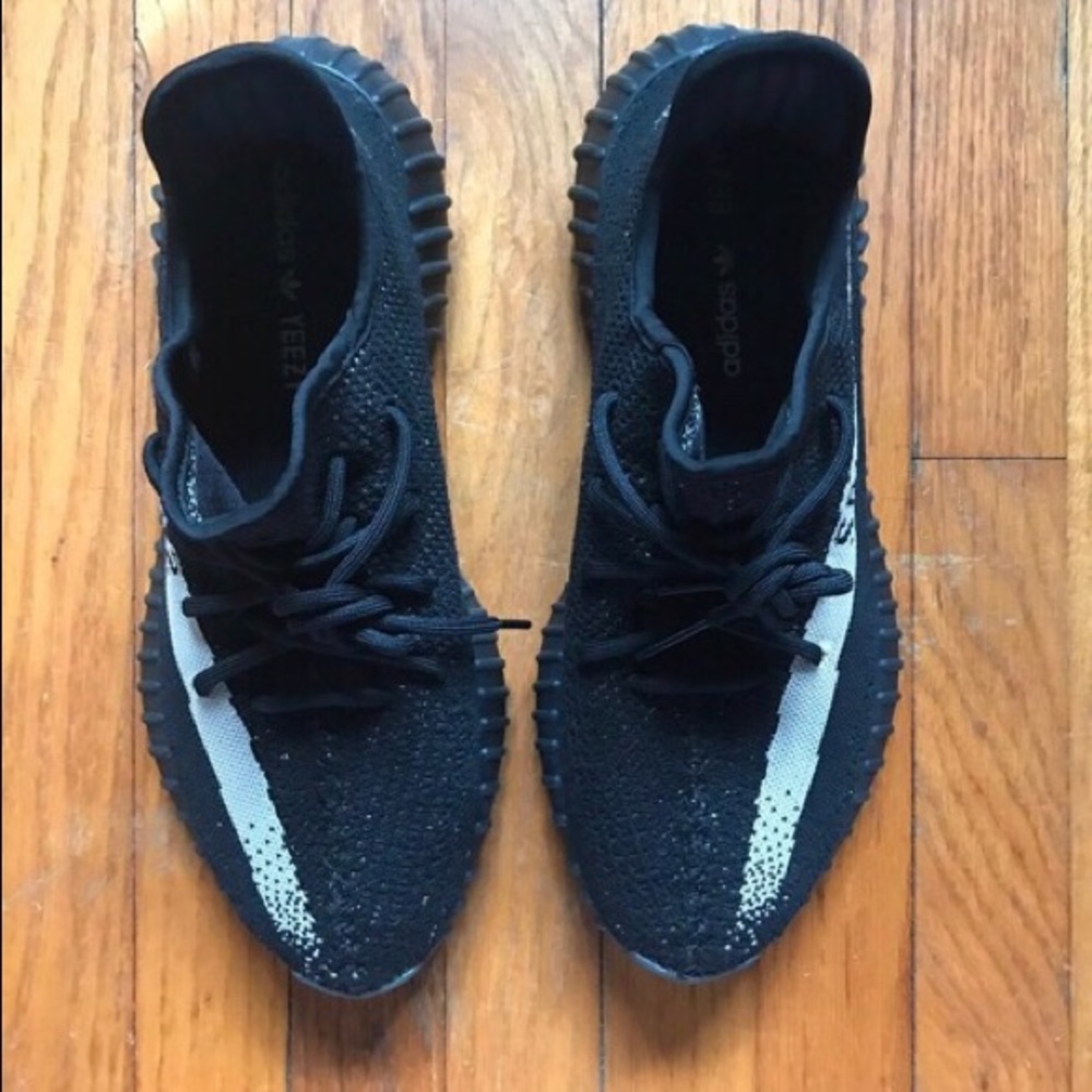 adidas Yeezy Boost 350 v2 Core